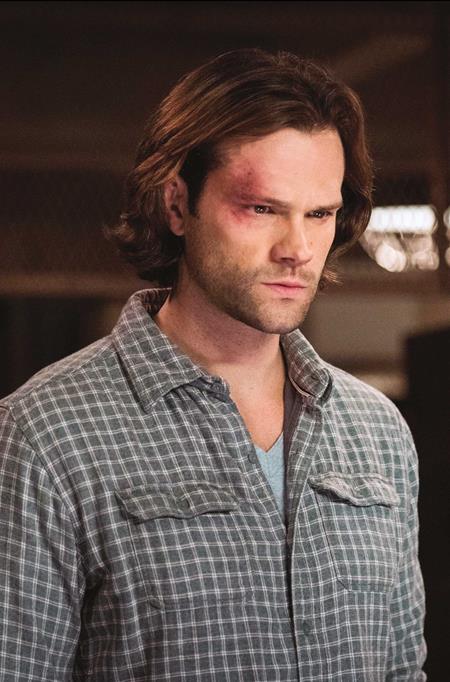 Supernatural #10 F Photo 2 Ltd Virgin Var (US Import) - Image