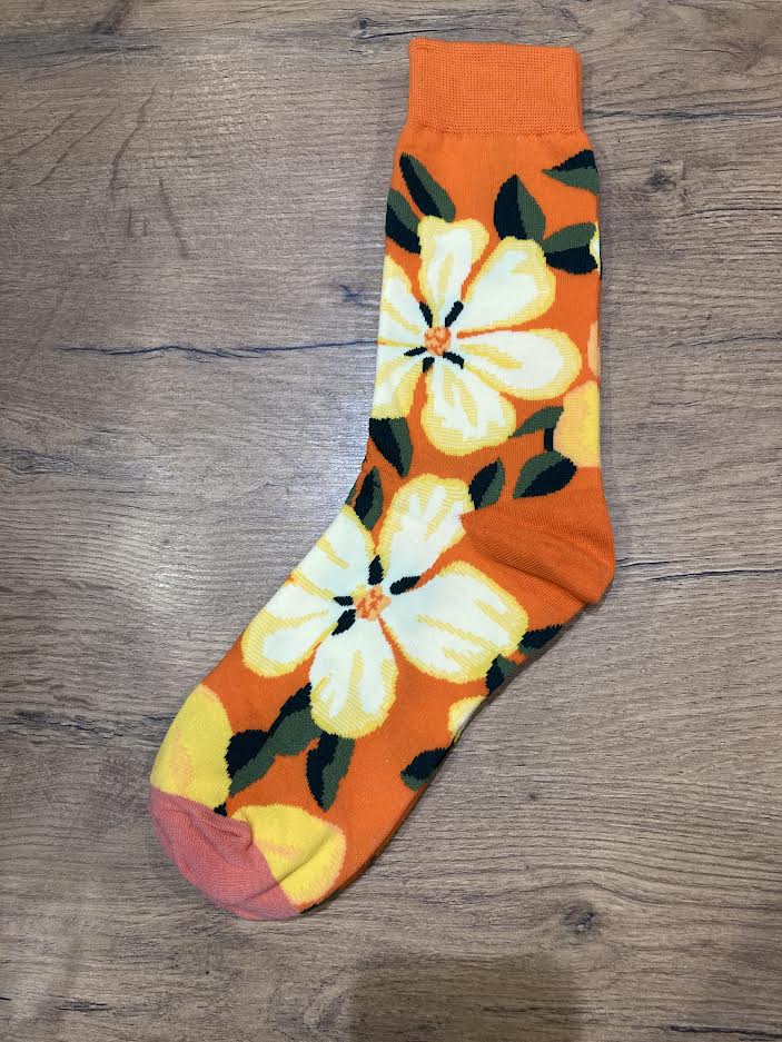 PoppySocks - Maui Flower - Socks - Image - Pop Weasel