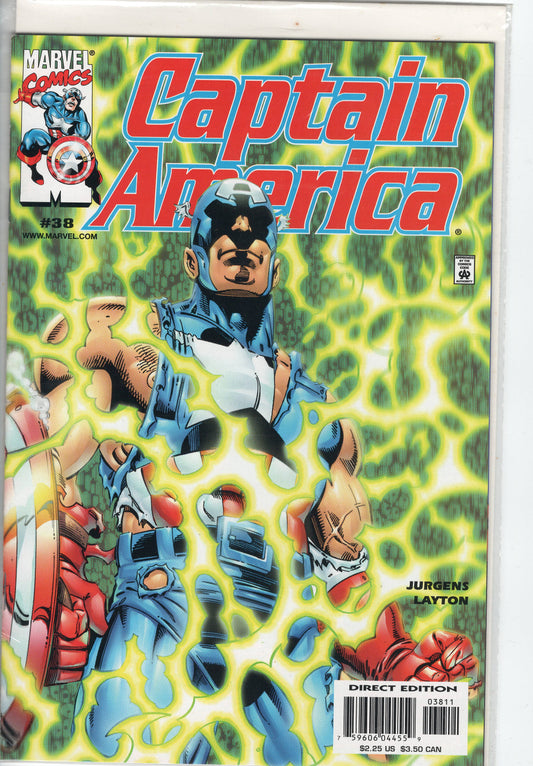 Pre-Owned - Captain America #38  (February 2001)