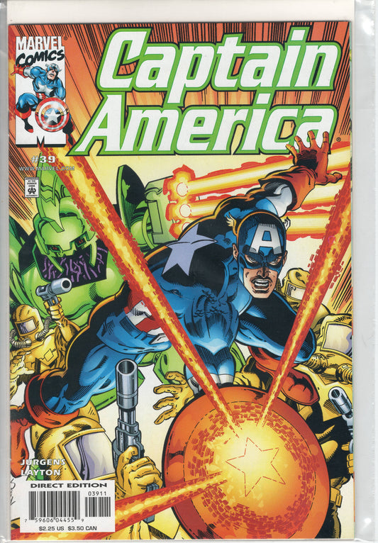 Pre-Owned - Captain America #39  (March 2001)