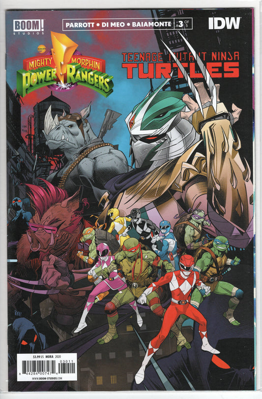 Pre-Owned - Mighty Morphin Power Rangers / Teenage Mutant Ninja Turtles #3  (February 2020)