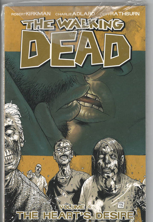 Pre-Owned - The Walking Dead #4  (2009) TPB