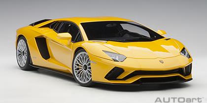 1/18 Lambo. Aventador S Yell