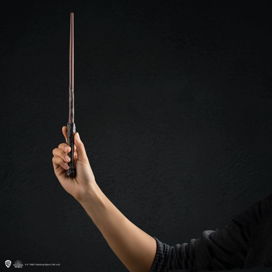 Pop Weasel - Image 4 of Harry Potter - Harry Potter Essential PVC Wand Collection - CineReplicas - Replica - Image - Pop Weasel