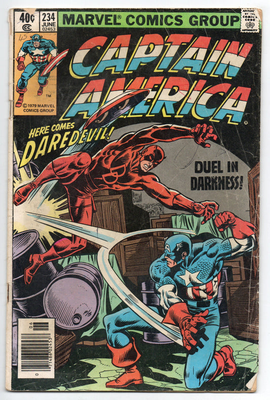 Pre-Owned - Captain America #234  (June 1979)