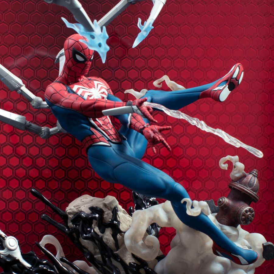 Image Pop Weasel - Image 7 of Spider-Man 2 (2023) - Spider-Man 2 Spider-Man Deluxe Gallery Statue - Diamond Select Toys - Statue - Image - Pop Weasel