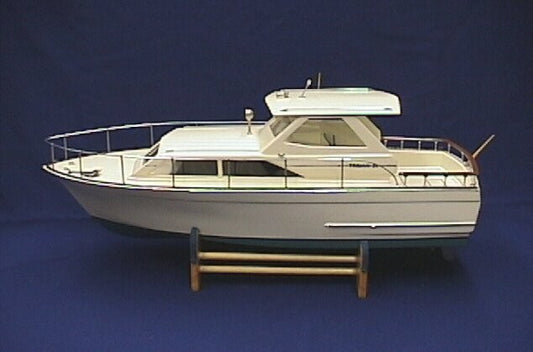 xx31&quot; Trojan Cabin Cruiser