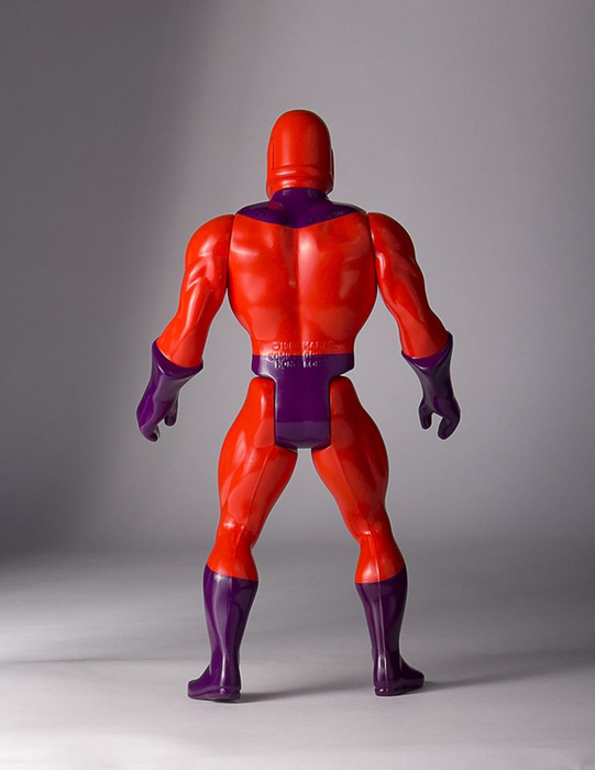 Pop Weasel - Image 4 of Marvel Comics - Magneto Secret Wars 1:6 Scale 12" Jumbo Kenner Action Figure - Gentle Giant Studios - Statue - Image - Pop Weasel