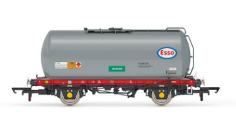 zBR TTA Tanker Wagon Esso - Model - Image - Pop Weasel