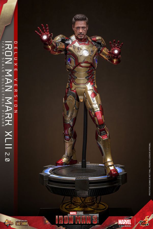 Image Pop Weasel - Image 2 of Iron Man 3 - Iron Man Mk 42 (2.0) Deluxe 1:6 Scale Collectable Action Figure - Hot Toys - Action Figure - Image - Pop Weasel