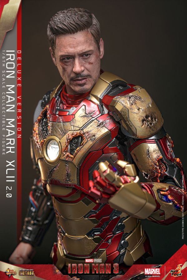 Image Pop Weasel - Image 4 of Iron Man 3 - Iron Man Mk 42 (2.0) Deluxe 1:6 Scale Collectable Action Figure - Hot Toys - Action Figure - Image - Pop Weasel