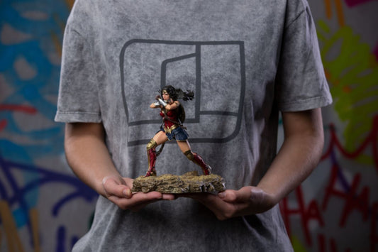 Image Pop Weasel - Image 2 of Zack Snyder&#039;s Justice League (2021) - Wonder Woman 1:10 Scale Statue - Iron Studios