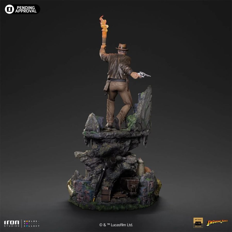 Pop Weasel - Image 3 of Indiana Jones - Indiana Jones Deluxe 1:10 Scale Statue - Iron Studios - Statue - Image - Pop Weasel