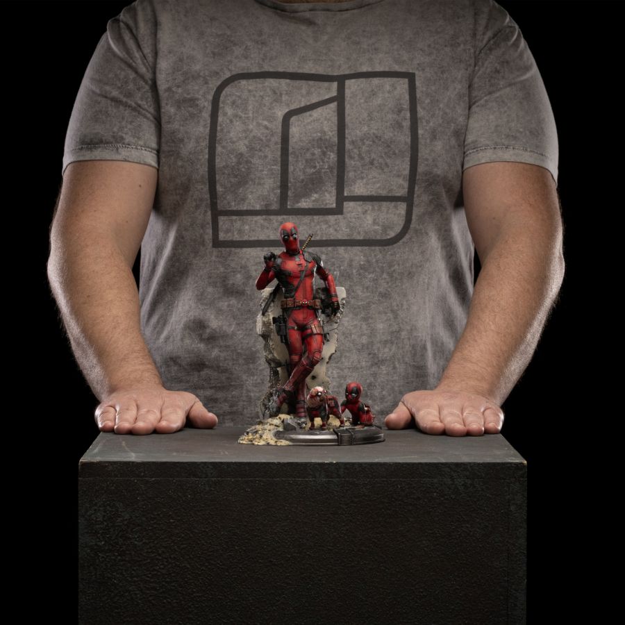 Image Pop Weasel - Image 5 of Deadpool & Wolverine - Deadpool 1:10 Statue - Iron Studios - Statue - Image - Pop Weasel