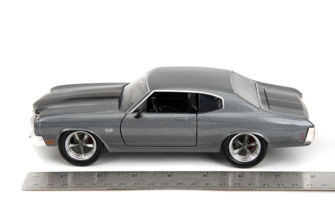 Pop Weasel - Image 14 of Fast & Furious - 1970 Chevrolet Chevelle SS 1:24 Scale Die-Cast Vehicle - Jada Toys