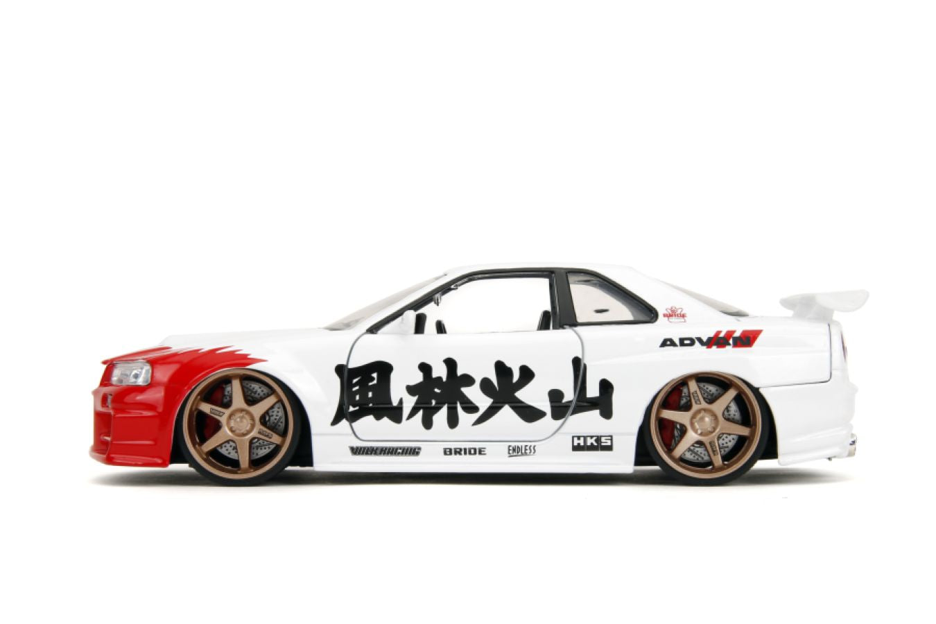 Image Pop Weasel - Image 3 of Street Fighter - Nissan Skyline GTR R34 (with Ryu figure) 1:24 Scale Diecast Vehicle Set - Jada Toys