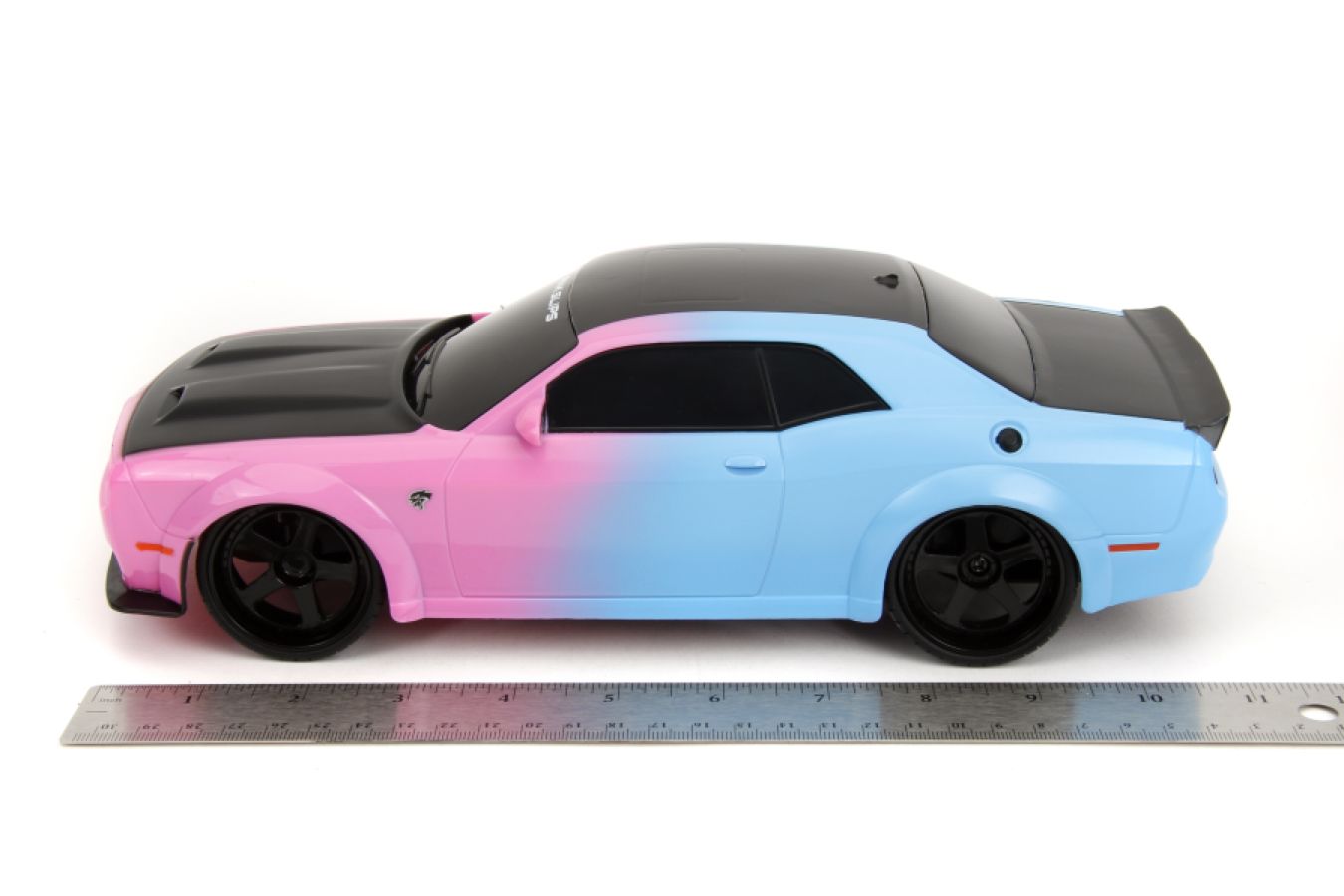 Image Pop Weasel - Image 7 of Pink Slips - 2019 Dodge Challenger SRT Hellcat 1:16 Scale Remote Control Car - Jada Toys