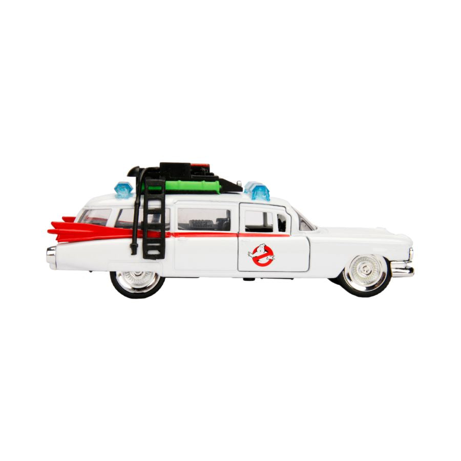 Pop Weasel - Image 3 of Ghostbusters (1984) - Ecto-1 Hollywood Rides 1:32 Scale Diecast Vehicle - Jada Toys - Die Cast - Image - Pop Weasel