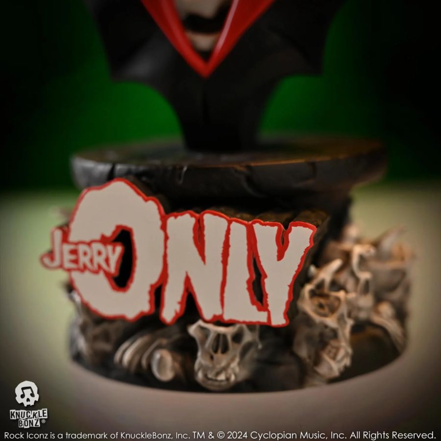 Image Pop Weasel - Image 9 of Misfits - Jerry Only Anti-Hero Bust 3D Vinyl - Knucklebonz - Statue - Image - Pop Weasel