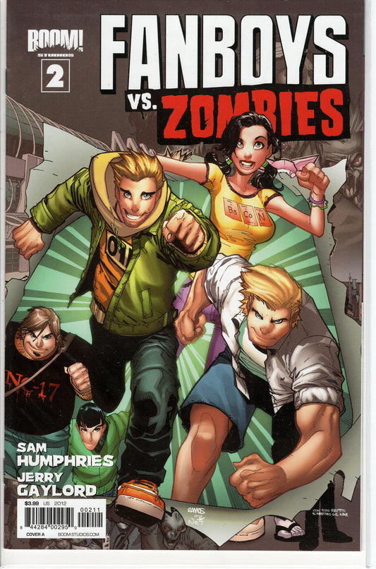 Pre-Owned - Fanboys vs. Zombies #2  (May 2012)