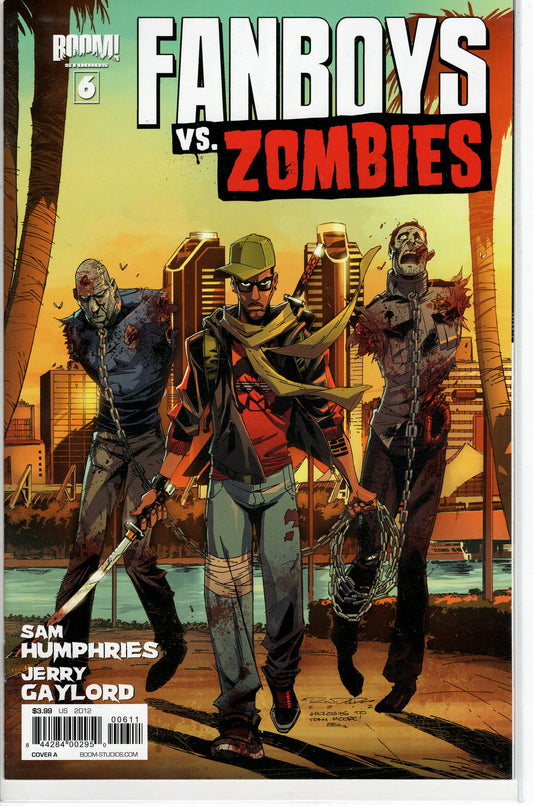 Pre-Owned - Fanboys vs. Zombies #6  (September 2012)