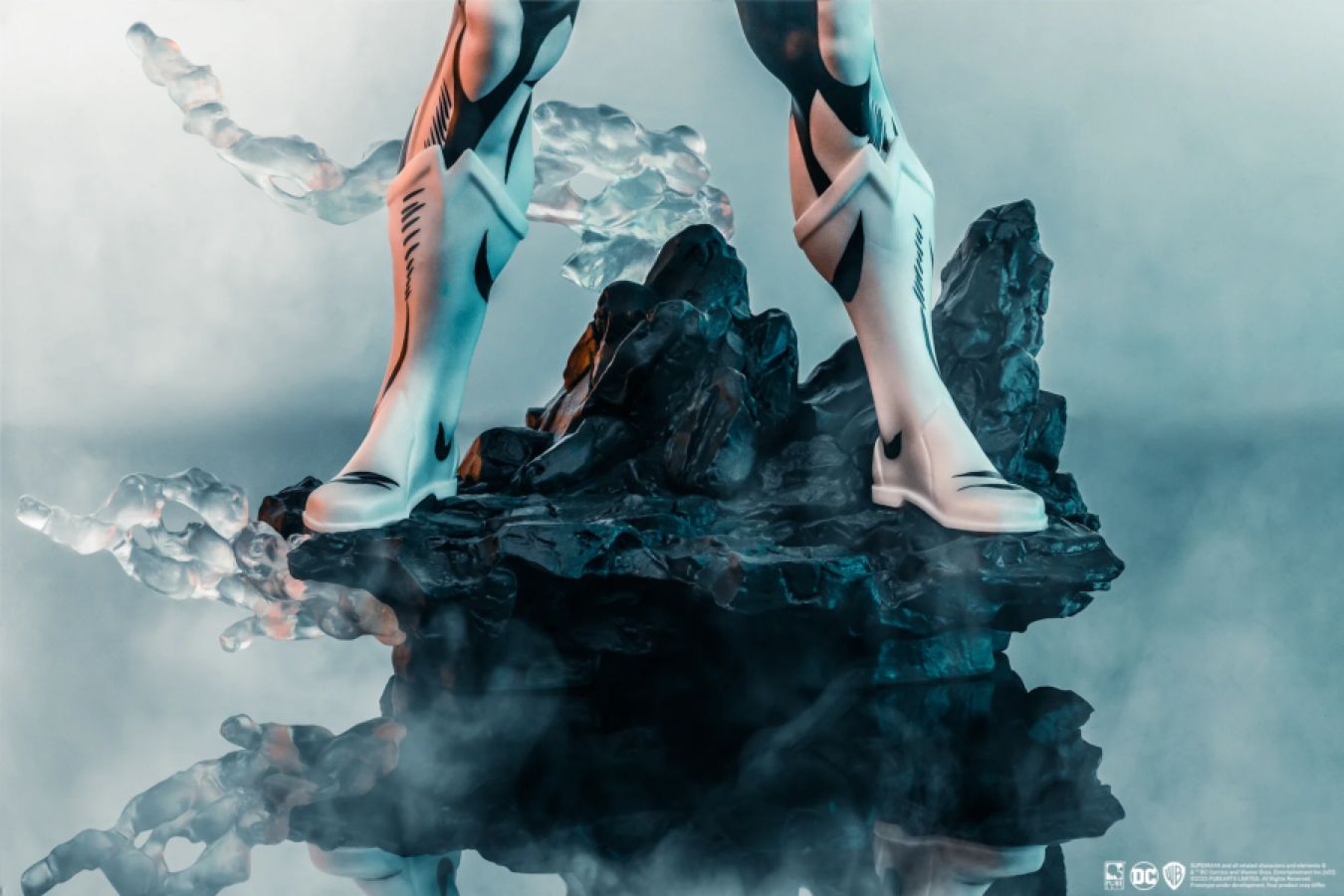 Image Pop Weasel - Image 7 of Superman - Superman (John Byrne) Black & White PVC 1:8 Scale Statue - Pure Arts