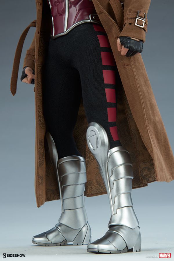 Pop Weasel - Image 6 of Marvel Comics - Gambit 12" Action Figure - Sideshow Collectibles - Action Figure - Image - Pop Weasel