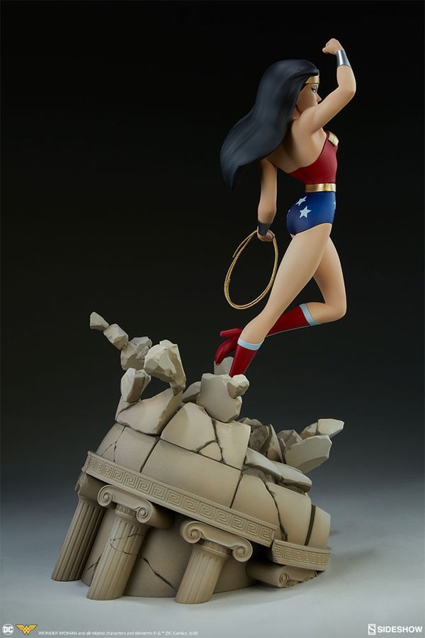 Image Pop Weasel - Image 4 of Justice League Animated - Wonder Woman Statue - Sideshow Collectibles - Statue - Image - Pop Weasel