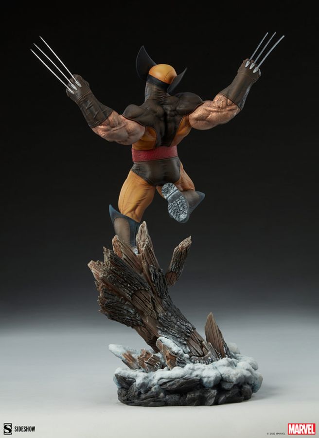 Pop Weasel - Image 3 of Marvel Comics - Wolverine Premium Format Statue - Sideshow Collectibles - Statue - Image - Pop Weasel