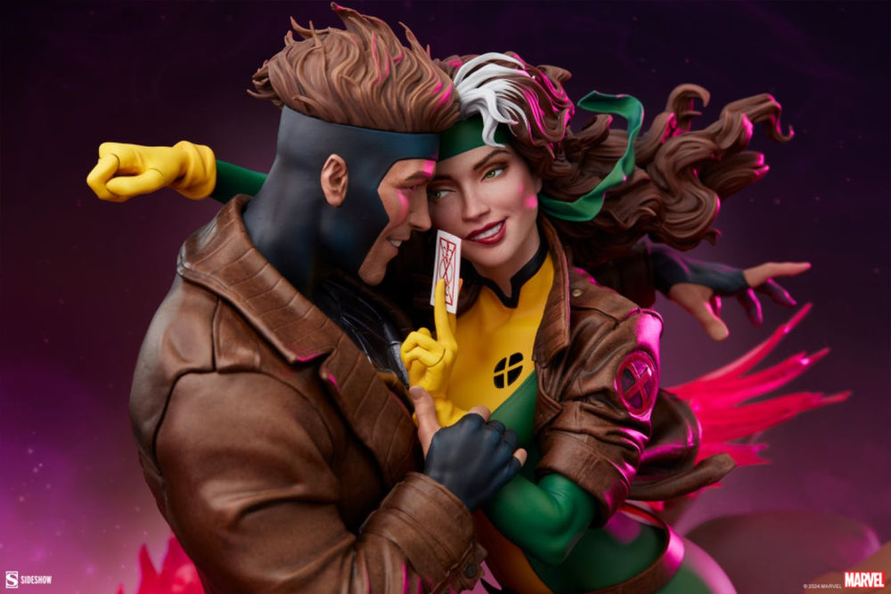 Pop Weasel - Image 4 of X-Men - Rogue & Gambit 18.5" Statue - Sideshow Collectibles - Statue - Image - Pop Weasel