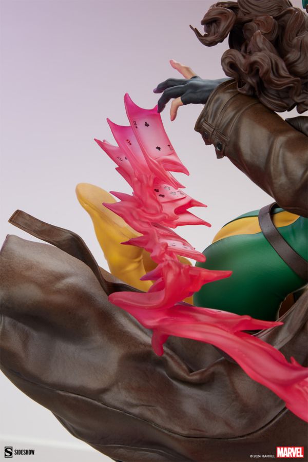 Pop Weasel - Image 12 of X-Men - Rogue & Gambit 18.5" Statue - Sideshow Collectibles - Statue - Image - Pop Weasel