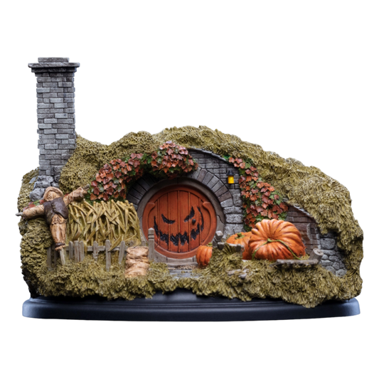 Pop Weasel Image of The Hobbit - #16 Hill Lane (Halloween Edition) Hobbit Hole Diorama - Weta