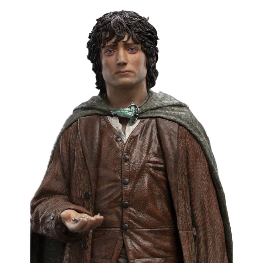 Pop Weasel - Image 7 of The Lord of the Rings - Frodo Baggins, Ringbeaer Classic Series 1:6 Scale Statue - Weta - Statue - Image - Pop Weasel