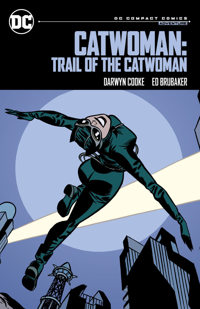 Catwoman: Trail of the Catwoman: DC Compact Comics Edition - Books - Image - Pop Weasel