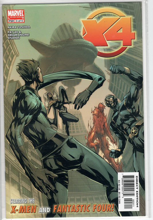 Pre-Owned - X-Men / Fantastic Four #3  (April 2005) Scanned Image Pop Weasel Pre-Owned Comics