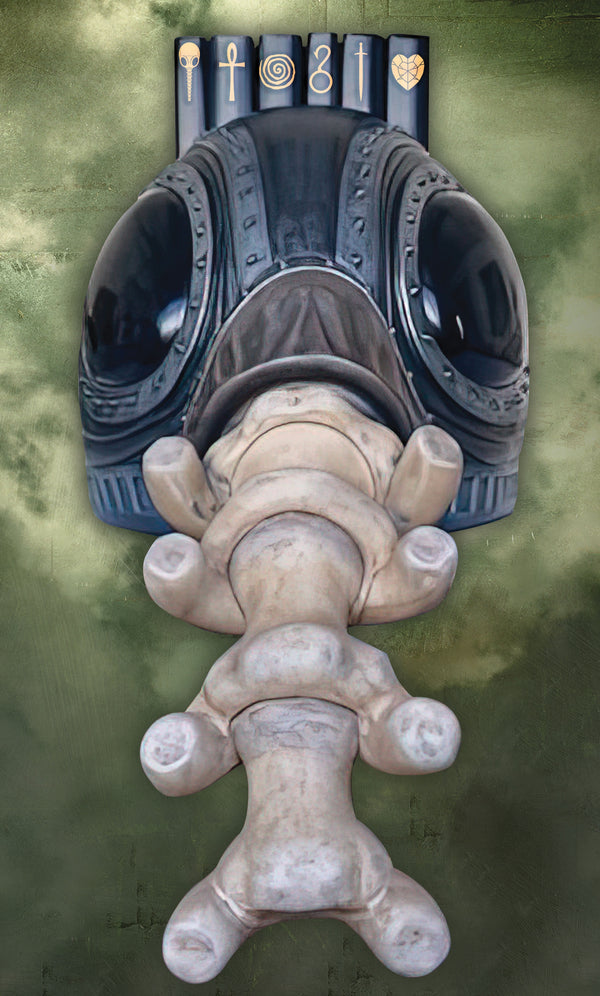 Pop Weasel Image of The Sandman: Morpheus Helm Masterpiece Edition