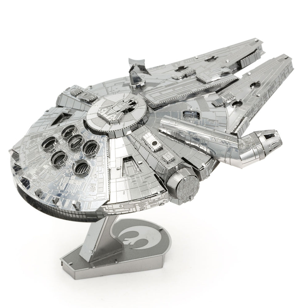 Metal Earth ICONX – Star Wars Millennium Falcon - Kitset Models - Image - Pop Weasel